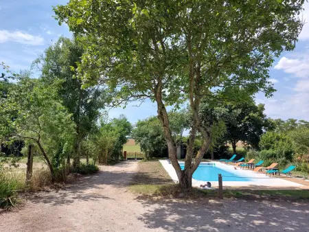 Chalet cosy et romantique avec terrasse en Eure-et-Loir - Photo 1