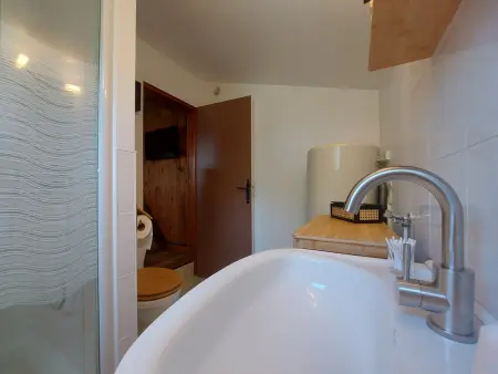 Chalet cosy et romantique avec terrasse en Eure-et-Loir - Photo 10