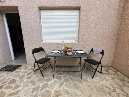 Studio climatisé avec piscine et parking à Saint-Florent - Photo 11