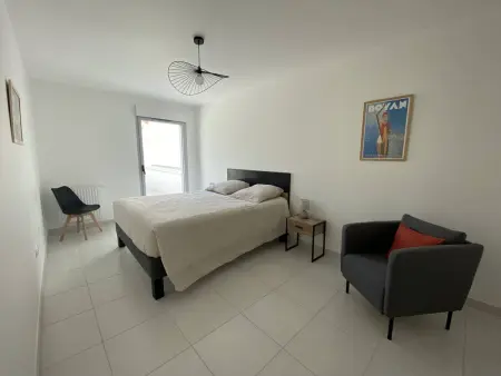 Royan T3 Moderne - Bord De Mer - 6 Pers, Parking, Terrasse - Photo 13