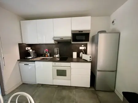 Appartement T2 46m² avec Climatisation et WIFI pour 4 à Sète - Photo 3
