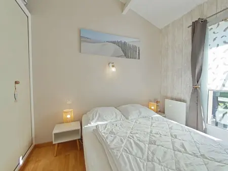 Maison indépendante 8 pers, terrasse, proche plage - Photo 9