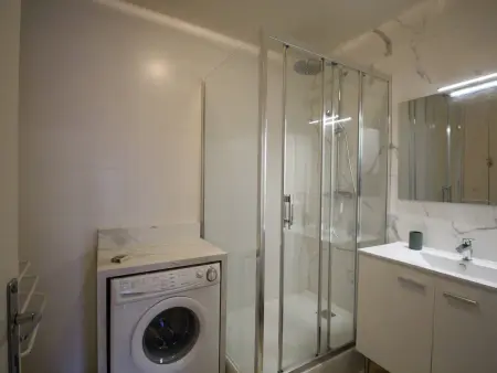 T3 Duplex 4/6 pers, parking gratuit, confort moderne - Photo 12