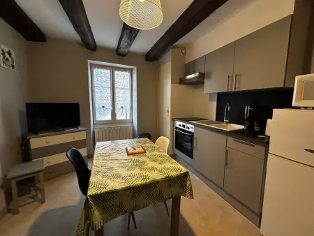 Studio centre La Roche-Posay, Wifi, parking gratuit - Photo 3