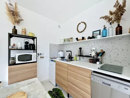 Studio avec terrasse et climatisation, proche plage - Photo 4