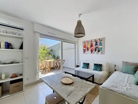 Studio avec terrasse et climatisation, proche plage - Photo 5