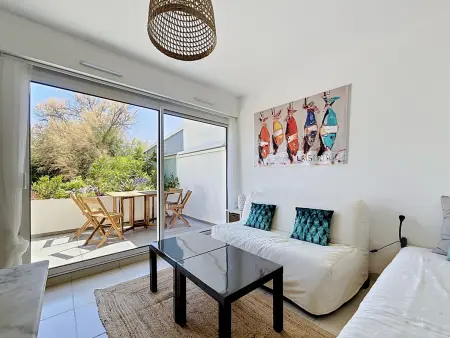 Studio avec terrasse et climatisation, proche plage - Photo 6