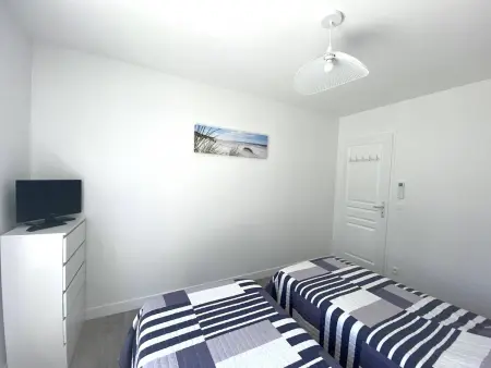 Saint-Palais : T2 3 étoiles, proche plage, terrasse sud, parking, clim et Wifi - Photo 7
