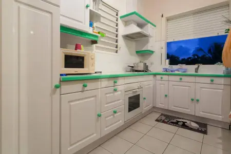 Appartement moderne à Sainte-Anne 42 m² avec piscine partagée - Photo 9
