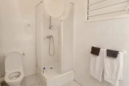 Appartement moderne à Sainte-Anne 42 m² avec piscine partagée - Photo 15