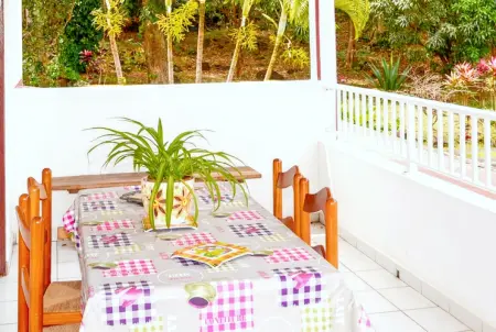 Appartement spacieux avec piscine à Deshaies 200 m² - Jardin privé - Photo 4