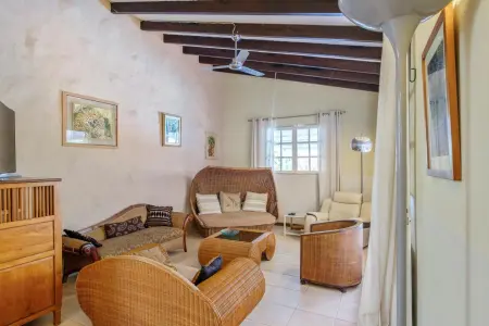 Villa avec piscine à Saint-Gilles les Bains, 260 m², 9 pers. - Photo 5