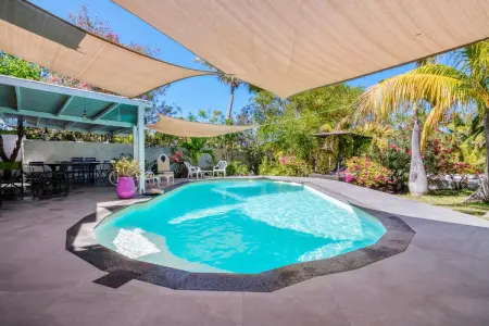 Villa avec piscine à Saint-Gilles les Bains, 260 m², 9 pers. - Photo 10