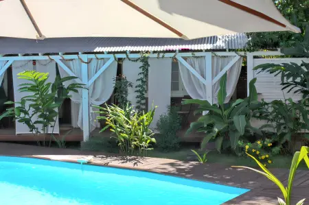 Bungalow charmant à Vincendo, St-Joseph avec piscine partagée - Photo 2
