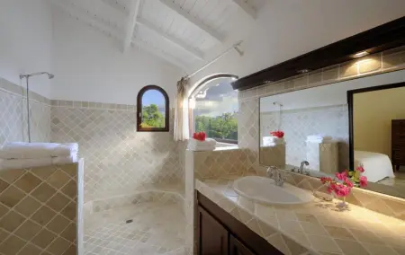 Villa spacieuse avec vue sur la mer à Saint Martin + piscine privée. - Photo 28