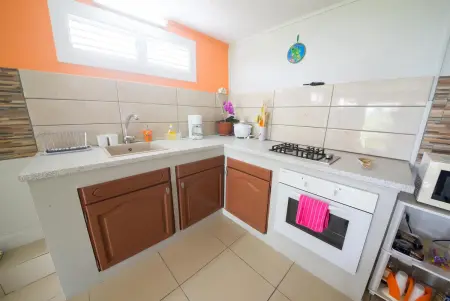 Appartement charmant à Rivière-Salée, 45 m² avec terrasse privée - Photo 8