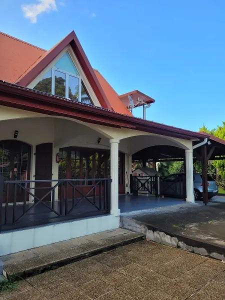 Villa charmante à Saint-Benoît avec piscine privée - Photo 30