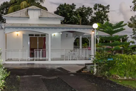Villa charmante à Capesterre Belle Eau avec piscine privée - Photo 32