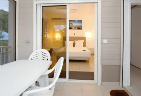 Appartement avec vue sur la mer à Fort-de-France - 27 m² - Piscine - Photo 5