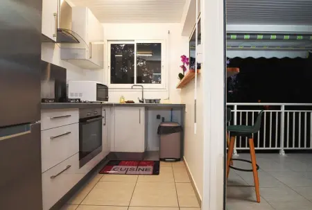 Appartement avec vue sur la mer à Fort-de-France - 27 m² - Piscine - Photo 6