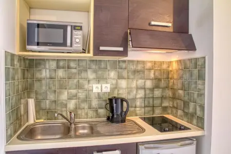 Studio confortable à Saint-Gilles, 36 m², vue montagne - Photo 3