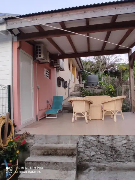 Appartement charmant au Moule avec piscine partagée, 40m² - Photo 9