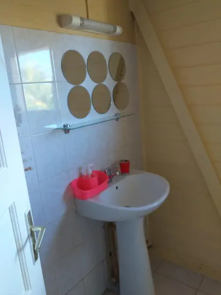 Appartement moderne à Sainte-Rose de 46 m² avec jardin privé - Photo 10