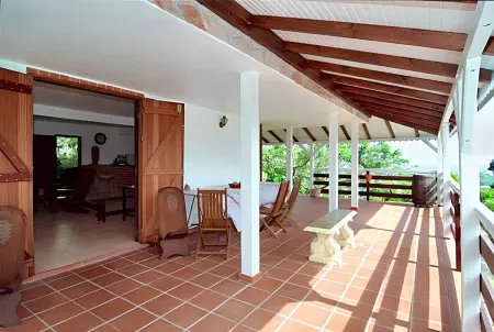 Maison confortable à Rivière-Pilote avec vue sur la mer - Photo 5
