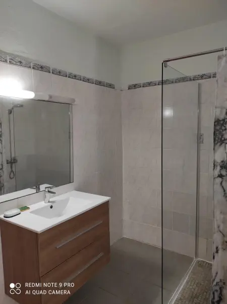 Appartement convivial au cœur de Le Moule avec piscine partagée - Photo 6