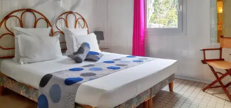 Bungalow accueillant à Bouillante avec climatisation et terrasse - Photo 17
