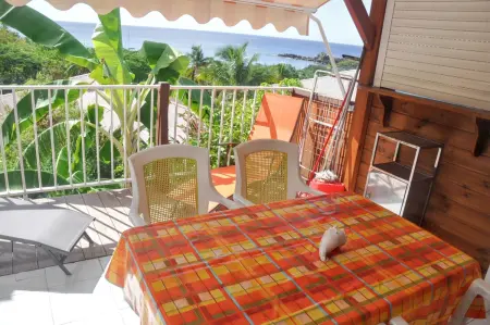 Bungalow confortable à Bouillante avec vue sur la mer - Photo 1