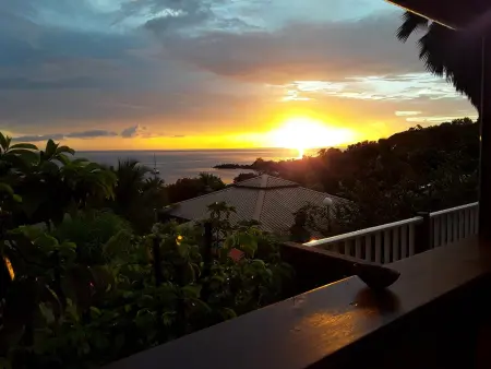 Bungalow confortable à Bouillante avec vue sur la mer - Photo 5