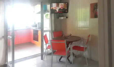 Bungalow confortable à Bouillante avec vue sur la mer - Photo 8