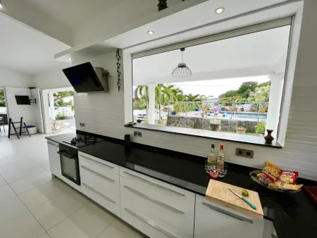 Villa élégante avec vue sur la mer au Diamant + Piscine privée - Photo 5