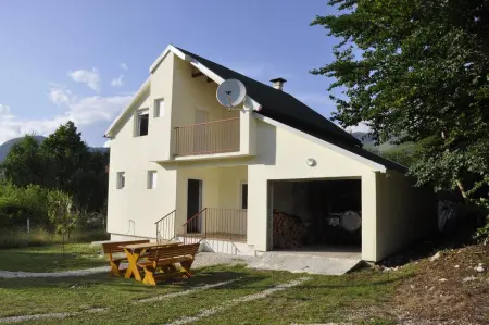 Chalet charmant à Herceg Novi avec jardin clôturé - Photo 2