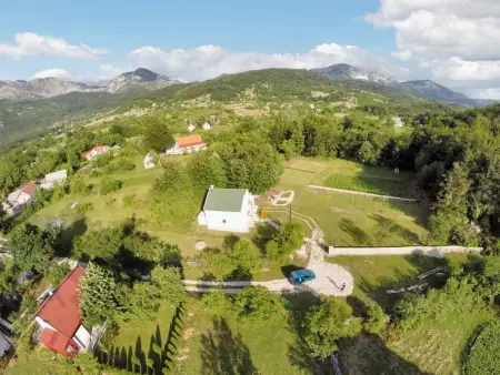 Chalet charmant à Herceg Novi avec jardin clôturé - Photo 17