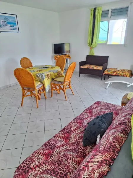 Maison accueillante avec vue sur la mer à Deshaies + Terrasse - Photo 18