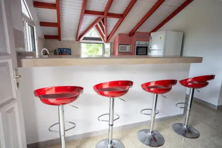 Maison vue sur mer à Vieux-Habitants + Terrasse - Photo 10