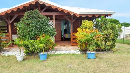 Bungalow charmant à Saint-François avec jardin - Photo 5