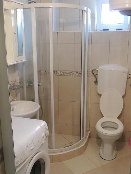 Appartement confortable à Ulcinj avec vue sur la mer et jardin - Photo 3
