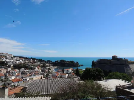 Appartement confortable à Ulcinj avec vue sur la mer et jardin - Photo 14