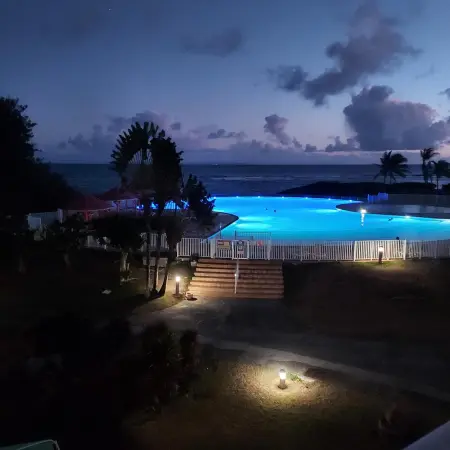 Studio cosy à Saint-François - 21 m² avec balcon et piscine - Photo 4
