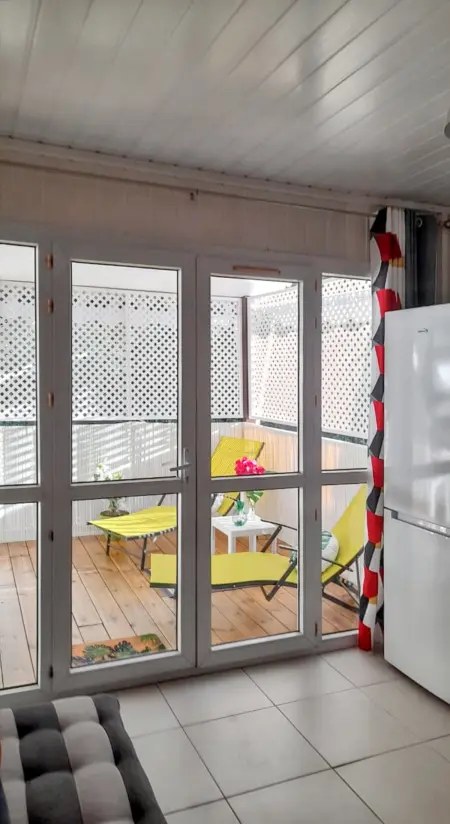 Bungalow charmant à Bouillante avec terrasse privée - Photo 5