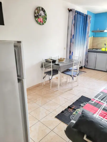 Appartement charmant à Baie Mahault - 70 m², vue montagne - Photo 6