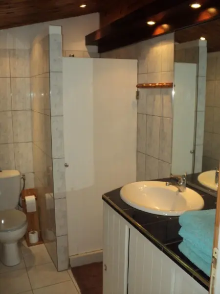 Appartement spacieux à Bois des Nèfles, 70 m², piscine partagée - Photo 6