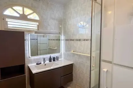 Maison de Charme Les Trois-Îlets, Vue Mer, Maison 6 personnes à Les Trois Îlets - Photo 10