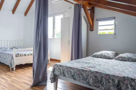 Maison chaleureuse aux Abymes avec jacuzzi relaxant - Photo 7