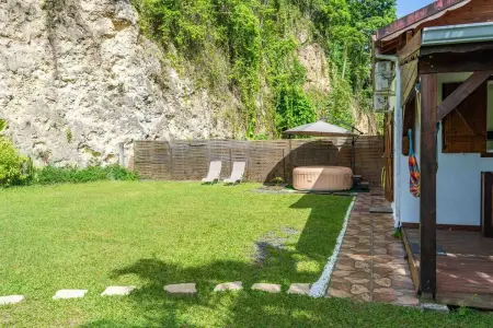 Maison chaleureuse aux Abymes avec jacuzzi relaxant - Photo 35