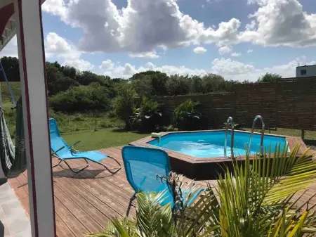 Villa enchanteresse au Moule avec piscine privée - Photo 1