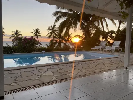 Villa en bord de mer à Saint-Pierre, 100 m², Villa 6 personnes à Saint Pierre - Photo 2